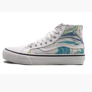 Vans Sk8-Hi 138 Decon Sneaker men’s 9.5 / women’s 11